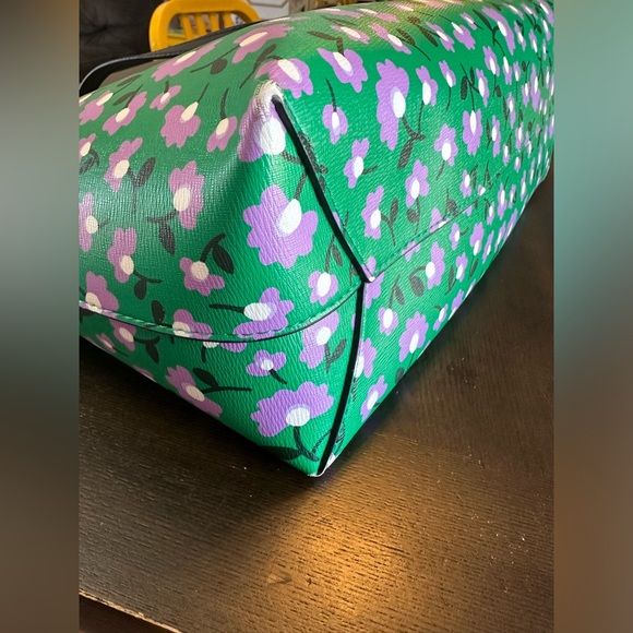 Kate Spade Floral Tote - Picture 5 of 7